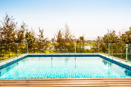 Cost of Glass Pool Fence Repair in Hallandale Beach, FL