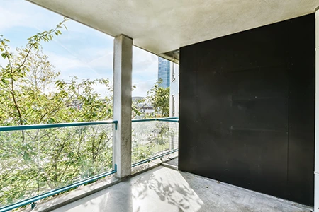 Commercial Glass Railing Repair Services in Hallandale Beach, FL